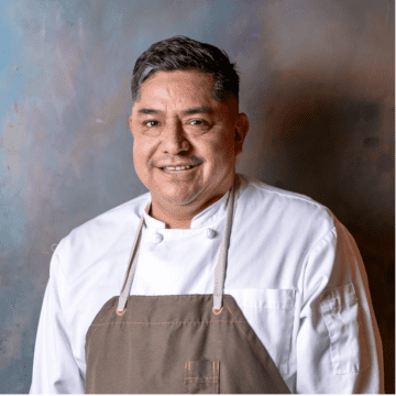 Sous Chef - Serveo Hernandez